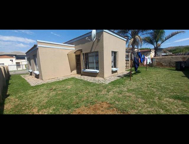 2 BEDROOM HOUSE FOR SALE IN HEATHERVIEW